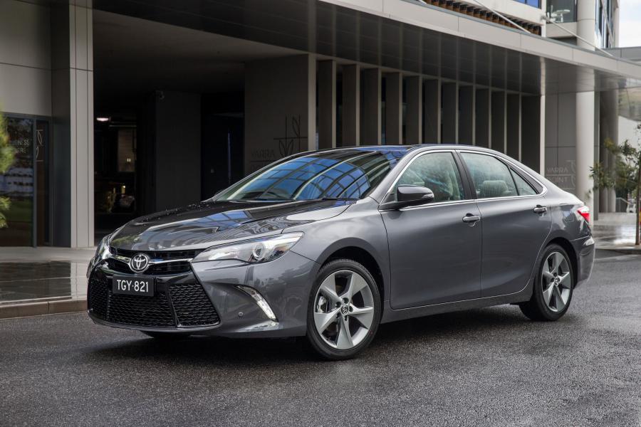  Toyota Camry Atara SL 2015 года  (фото 12 из 22)